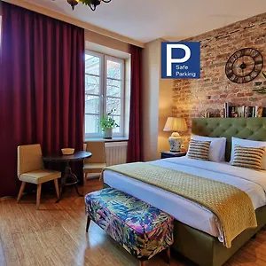 2* Apart-hotel Sleepwell Nowy Swiat